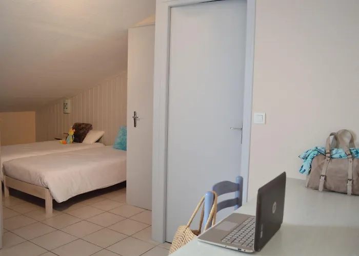 Отель L'oceane 3*